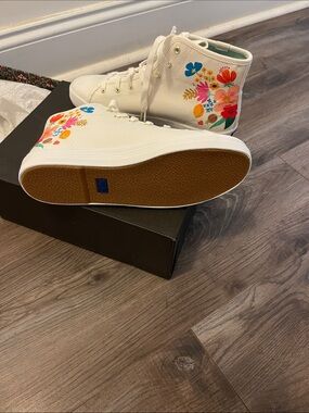 Rifle Paper Company women’s tennis shoes new with tags
